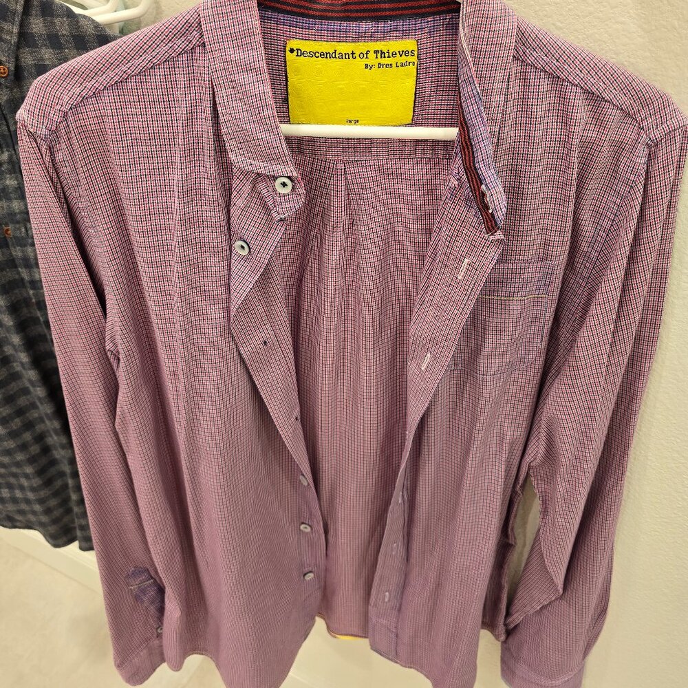 Descendant of thieves button down